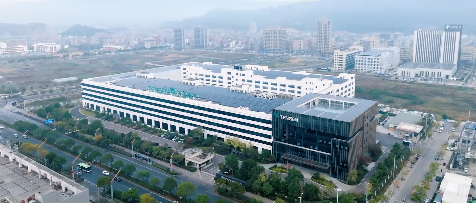 mg冰球突破电气未来工厂